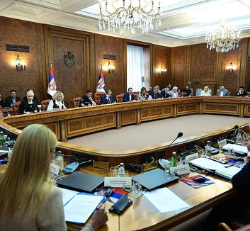Szerbiában jelenleg 31 szabadtéri aktív tűz van, emelkedik a Duna vízszintje - illusztráció
