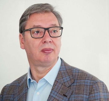 Vučić: Hága azt akarta, hogy Mladić rácsok mögött haljon meg - illusztráció