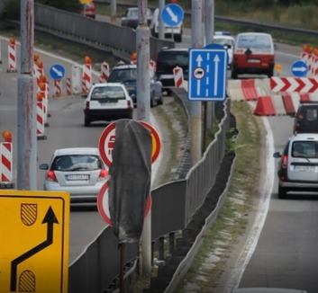 Fokozott forgalom várható a szerbiai utakon a hétvégén - illusztráció