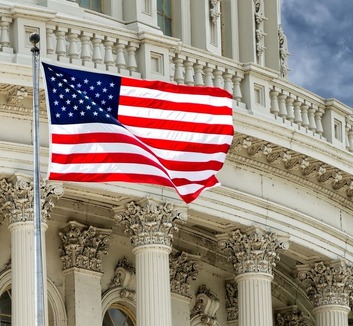 Amerikai képviselők szigorúbb fellépést sürgetnek Szerbiával szemben - illusztráció
