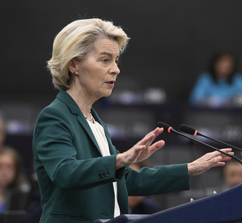 Ursula von der Leyen mégsem jön Belgrádba - illusztráció