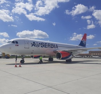 Bombariadó miatt kiürítették az Air Serbia Splitből Belgrádba tartó járatát - illusztráció