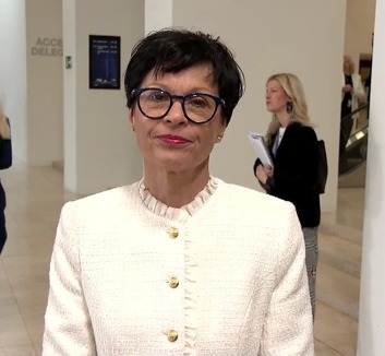 Marta Kos: Szerbiának többet kell tennie, majd meglátjuk, mennyire veszi komolyan az új kormány - illusztráció