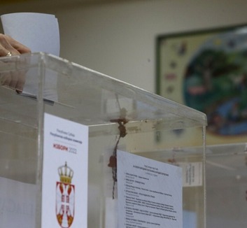 Felmérés: Közel 80 százalékos lehet a részvétel, az Egyetemista Lista enyhe előnyben - illusztráció