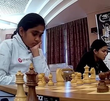 Jedanaestogodišnja engleska šahistkinja oborila svetski rekord Judit Polgar star 38 godina - illusztráció
