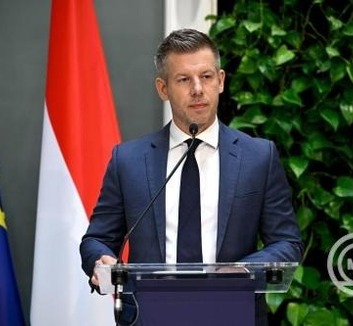 Peter Mađar: U sadašnjem obliku prestaju da postoje fondacije Mathias Corvinus, Batthyány Lajos i Kék Bolygó - illusztráció
