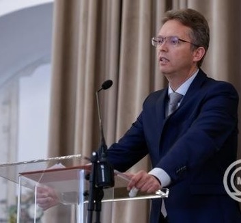 Predsedništvo Fidesa stalo uz Balaža Hanka - illusztráció