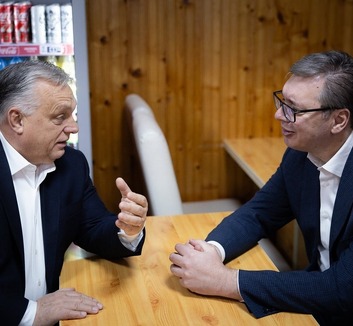 Orban pozvao Vučića nakon izbornog poraza - illusztráció