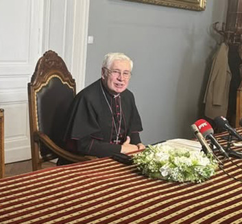 Ferenc püspök húsvéti üzenete: A szeretet, az irgalom és a türelem útja vezet a megbékéléshez - illusztráció