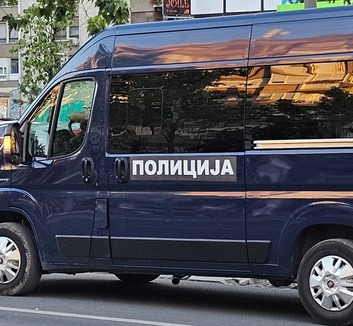 Hódság: Két nőt megszúrt, egyiküket benzinnel is leöntötte, őrizetbe vették - illusztráció