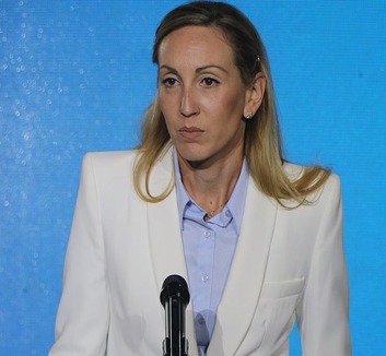 Öreg Anna: Nincs szeparatizmus Vajdaságban, a kijelentések elterelik a figyelmet a tragédiáról - illusztráció