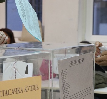 Mintegy 1600 megfigyelő 40 szavazóhelyen a kúlai választáson - illusztráció