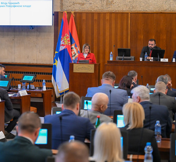 A tartományi képviselőház elfogadta a tartományi kormány munkájáról szóló jelentést - illusztráció