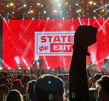 Exit nélkül: A szervezők szerint a fesztivált azért tiltották be, mert támogatták az egyetemistákat - illusztráció