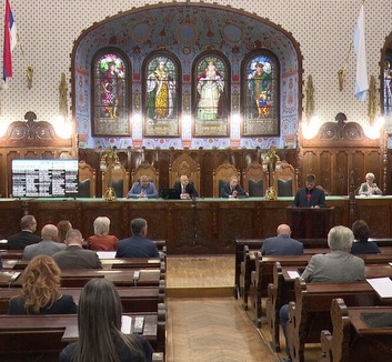 A hatalom és az ellenzék eltérően látja a szabadkai költségvetés felhasználását - illusztráció