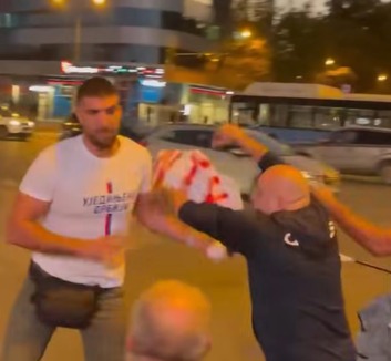 Összetűztek az SNS aktivistái és az egyetemistákat támogató polgárok Újvidéken - illusztráció