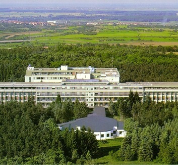 A Vajdasági Szív- és Érrendszeri Betegségek Intézete 13 lélegeztetőgépet kapott - illusztráció