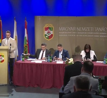 Az MNT elfogadta a következő három év nyelvhasználati stratégiáját - illusztráció